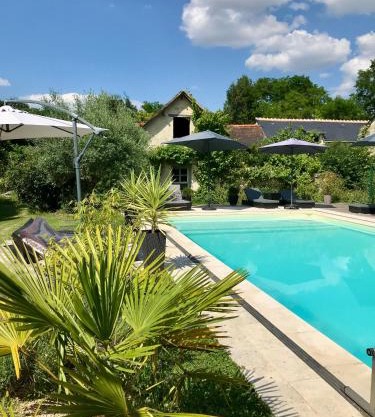 Magnifique Refuge avec piscine et animaux situé au coeur des châteaux de la Loire et des vignobles