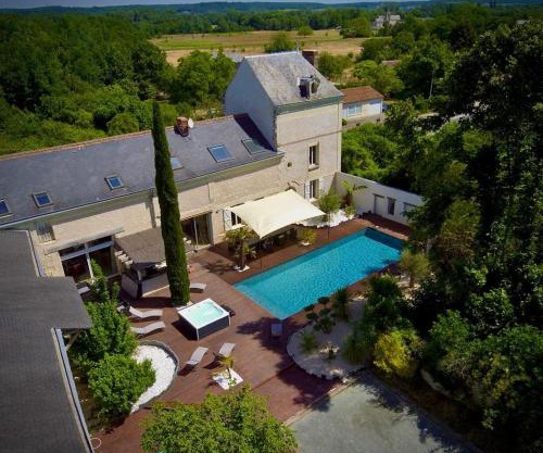 Magnifique villa avec piscine chauffée et jacuzzi