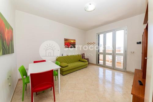 Magnolia Flat - Roca
