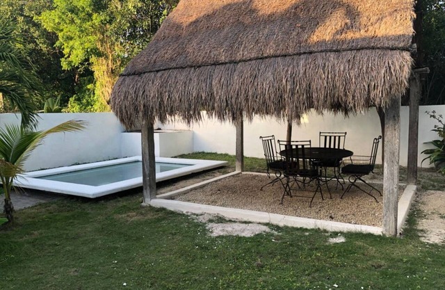 Mahahual 8 guests