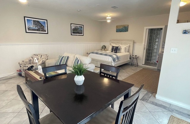 Mahi Mahi - Studio Villa Sleeps 2 located at Safe Harbor Marathon Marina