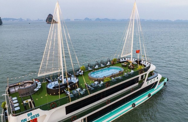 Maia Cruise