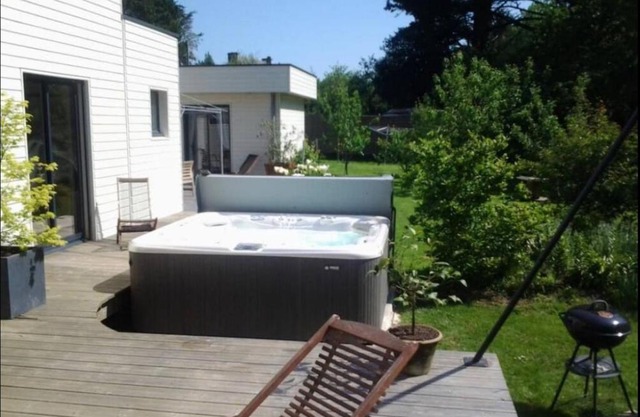 Maison avec Spa en bord de mer