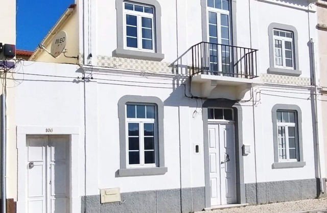 Maison de Plage Typique Dans un Quartier de Pécheurs