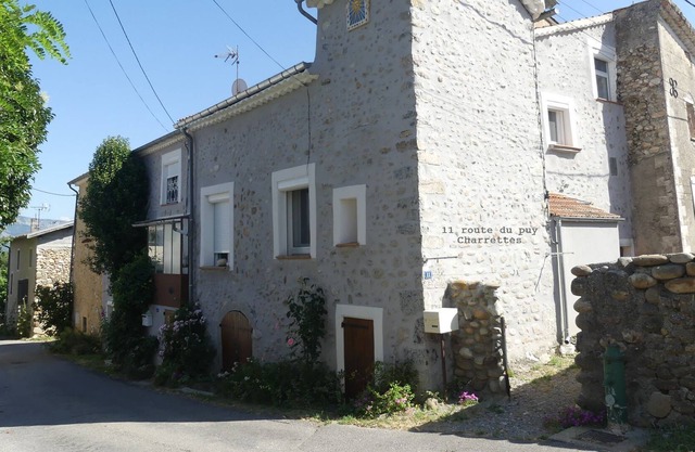 Maison de Village en Pierres
