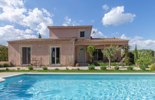 Maison du Barret - Beautiful holiday home in Chateaurenard