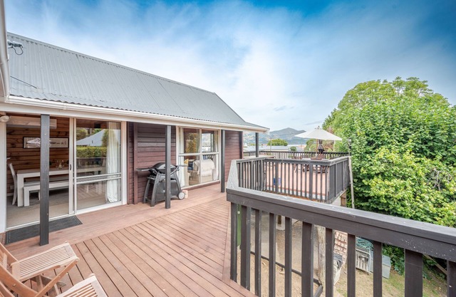 Maison en Noyer - Akaroa Holiday Home