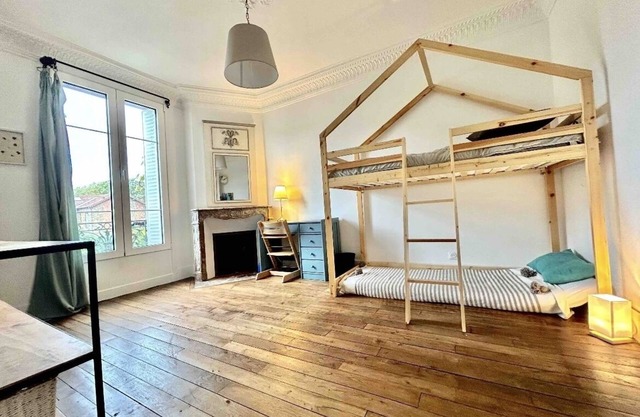 Maison Entière à Côté des JO/ 200 m2 /5 Chambres