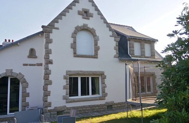 Maison Indépendante Centre Ville Jardin 8 Personnes 2 Kilomètres de la mer