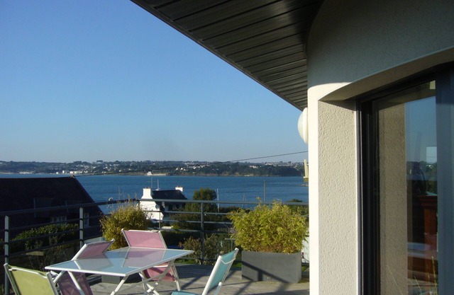 maison kermajo vue rade de Brest a Plougastel pour 6 pers