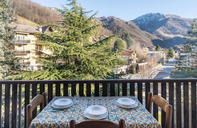 Maison Néné - Two Bedroom Apartment, Sleeps 5
