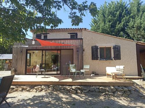 Maison Pierrerue