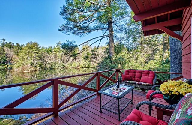 Maison Rouge, Mid-Century-Modern Swiss Chalet on Beautiful Mirror Lake
