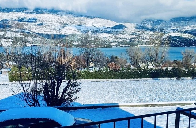 Maison Typique 60's Vue lac