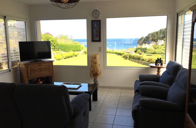 Maison vue Mer, Jusqu'à 6 Personnes, Locquemeau, Côte Nord Bretagne