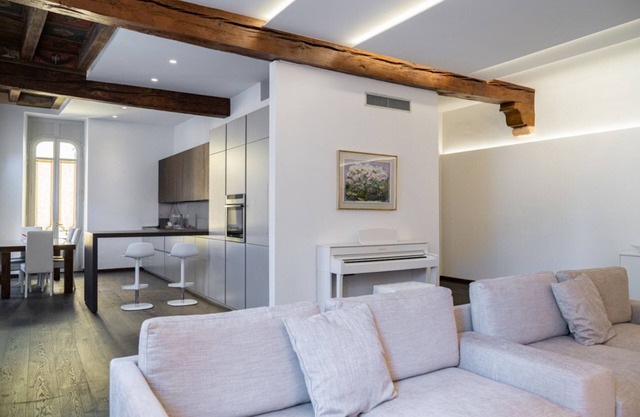 Majestic Mazzini Residence with 3 bedrooms and 3 bathrooms