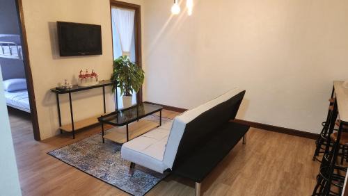 Majesty Apartemen Strategis Dekat Mall Toll Dan segalanya