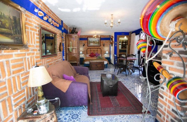 Majikal BnB Martinlandia (Diego Rivera)