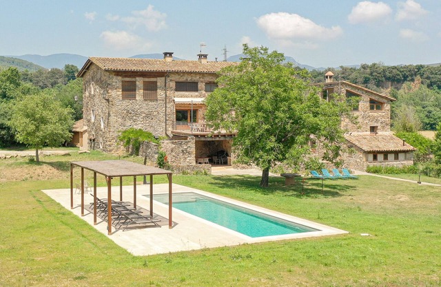 Majordoms Riera 5, La Garrotxa