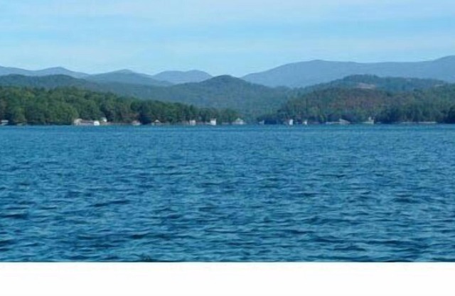 Make New Traditions at Our Lake Home