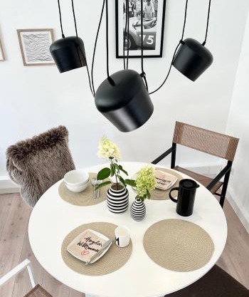 MAKERS and ROOMS APARTMENT 01 Pauline 110qm Parkplatz 1-4 Personen