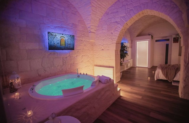 Malely Suite in Martina Franca – A Romantic Getaway for Couples in Puglia, Italy