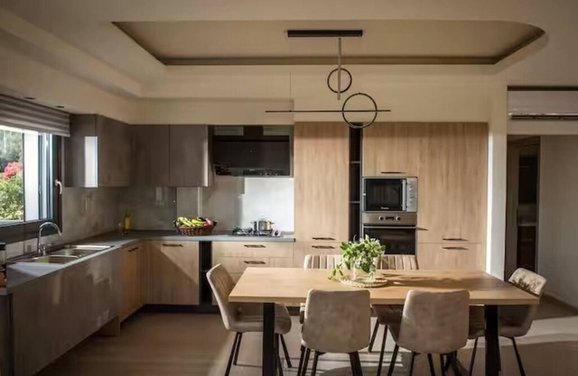 Malena Residence by 8essentially