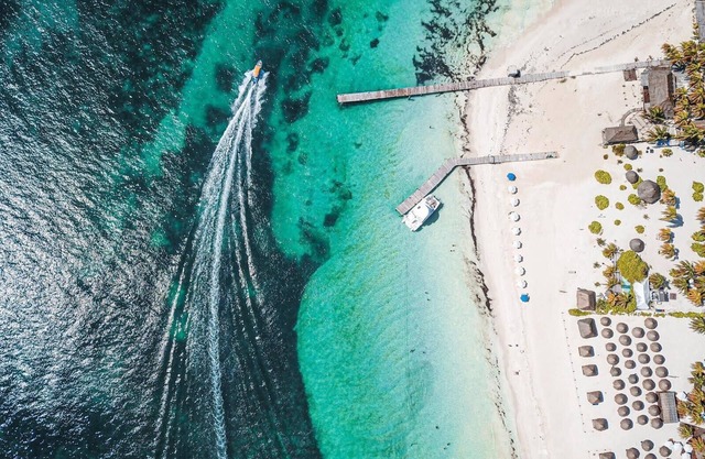 Malkita Sol: Oceanview Escape with Private Concierge Service