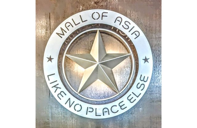 Mall Of Asia, has casino's, amusement area, shopping area, convention center.