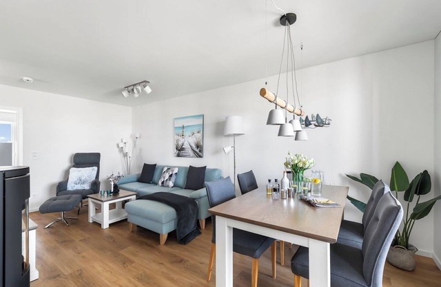 Maltes Ostseekoje - EG, Infrarot-sauna, Waschmaschine, Terrasse, Dusche, Kamin