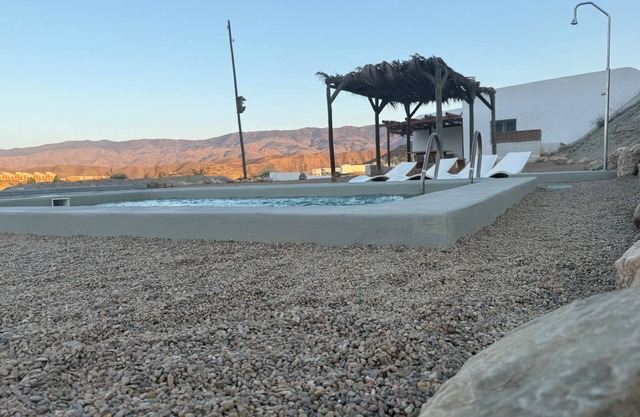 MAMANGUEÑA CORTIJO POOL AND CAVE. DESERT TAVERNS. RELAX. AVENTURA.CINE