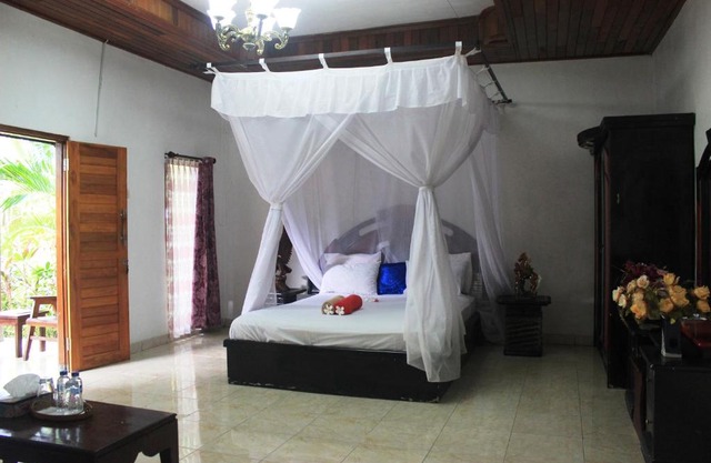 Mami Inn Menjangan