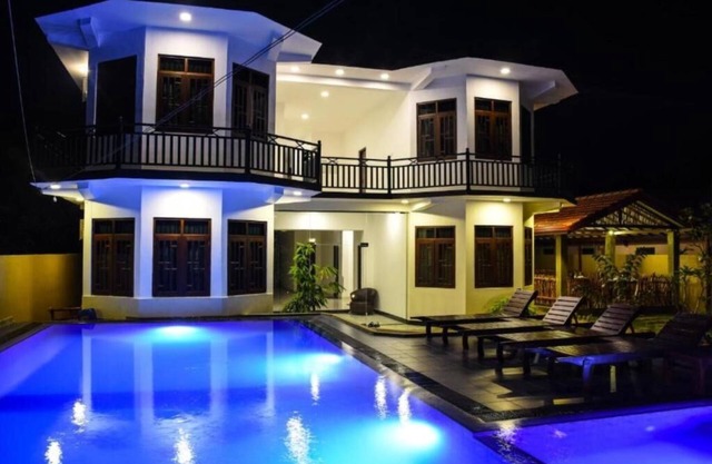 Mamma Raji Hotel