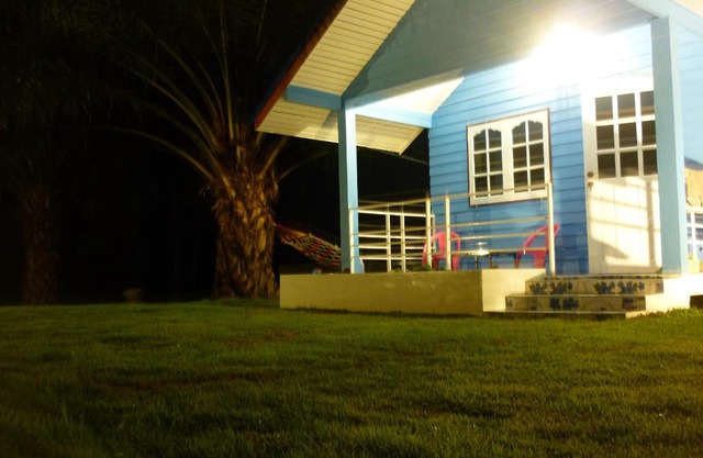 Maneemudjalin Resorts Farm Stay