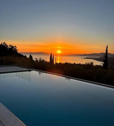 Mani Senses Luxury Villa