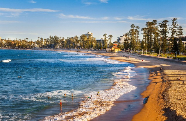 Manly Beachfront Apartment