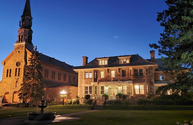 Manoir Chamberland (Adults Only, No Pets)