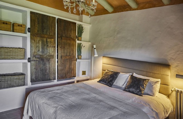 Manor House at Masia Nur Sitges (adults only, very stylisch) )
