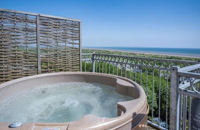 Manor View - 1 Bedroom Apartment - Pendine