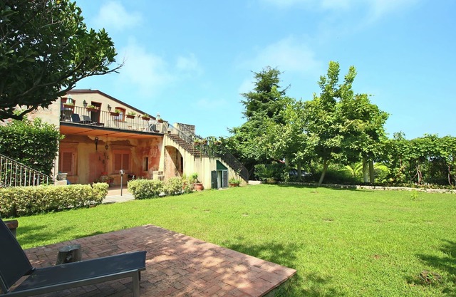 Mansion in Parghelia near Coast of the Gods