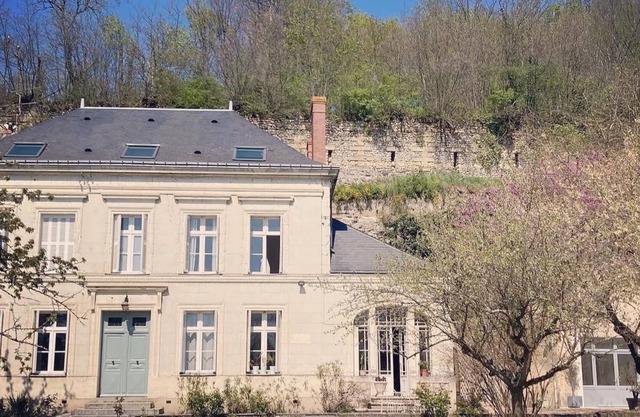 Mansion with heated swimming pool