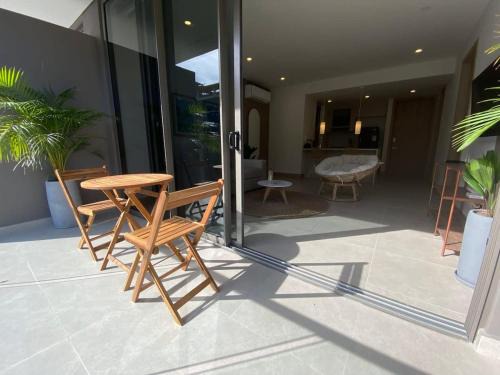 Manzanillo Bay Aparments by Wynwood House