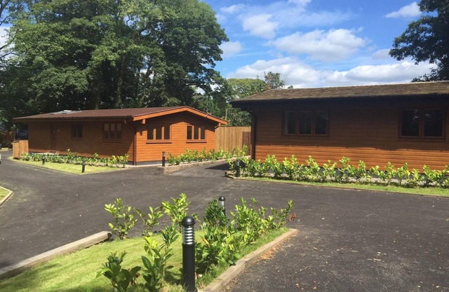 Maple Lodge @ Shellow Lane Lodges