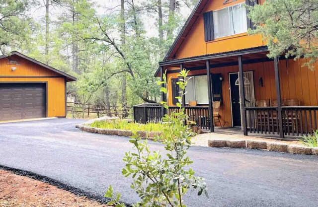 Maple Mountain cabin in Strawberry