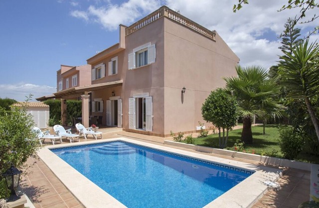 Mar Blau House Mediterranean House