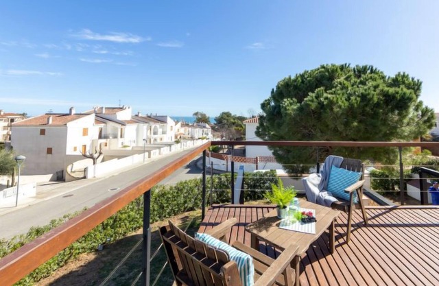Mar Roig by Interhome