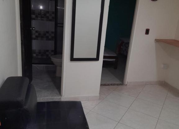 MARAL HABITACION CON ENTRADA INDEPENDIENTE