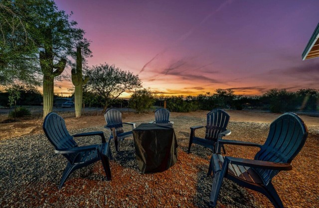 Marana/Quiet Neighborhood/3 BR 2 BA/Cozy