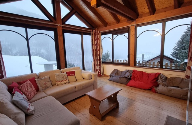 MARANATHA Charming Chalet 10 pers Veranda + South-facing Terrace -magnificent View