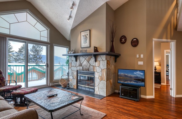 Marble Canyon 2 Bedroom Loft Condo: Unit 606P1